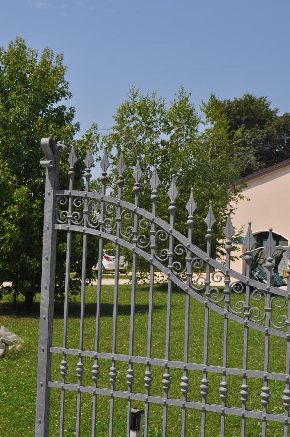 Casa Vacanza E Per Lavoro Tessyhouse Spinea Exterior foto